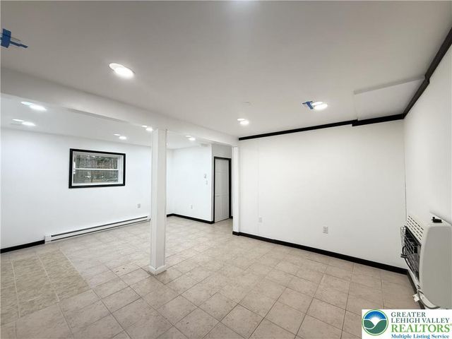 8066 Red Squirrel Drive, Coolbaugh Twp, PA 18466