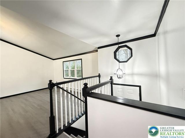 8066 Red Squirrel Drive, Coolbaugh Twp, PA 18466