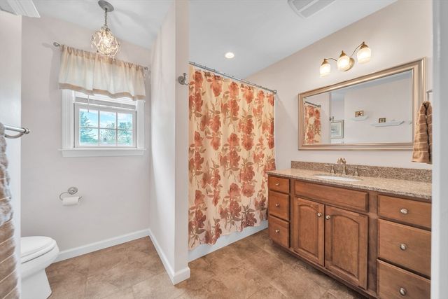 51 Barrington Rd, Longmeadow, MA 01106