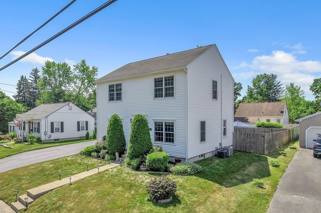 51 Barrington Rd, Longmeadow, MA 01106