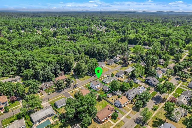 51 Barrington Rd, Longmeadow, MA 01106
