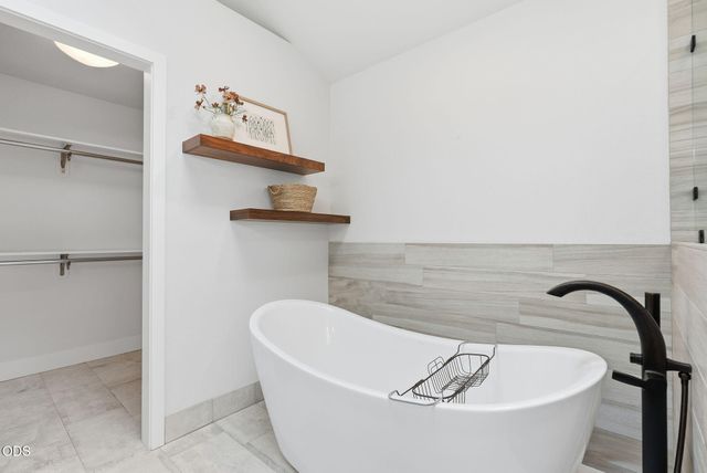1960 NW Keenan Court, Bend, OR 97703