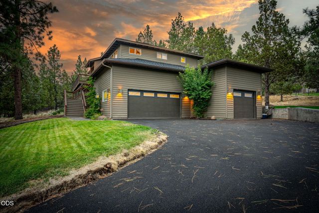 1960 NW Keenan Court, Bend, OR 97703