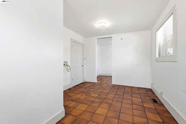370 E 14Th St, San Leandro, CA 94577