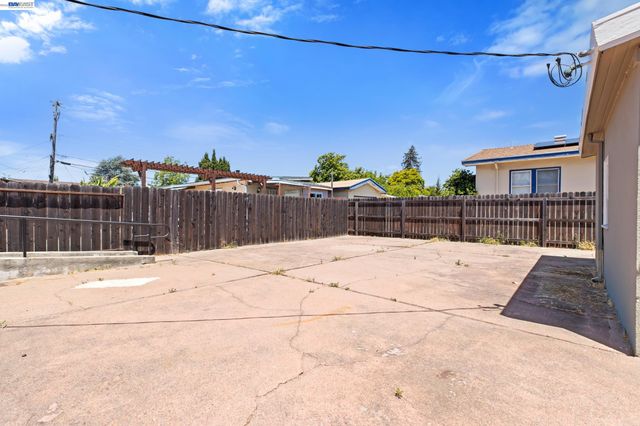 370 E 14Th St, San Leandro, CA 94577
