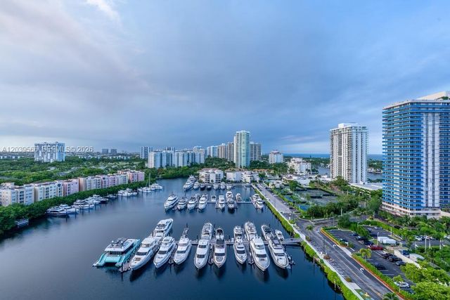 19500 Turnberry Way 16B, Aventura, FL 33180