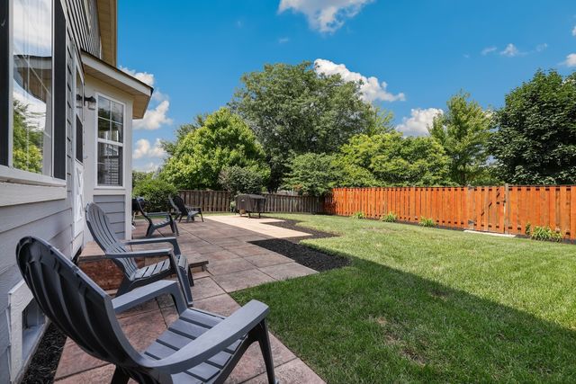 2508 Rosehall Lane, Aurora, IL 60503