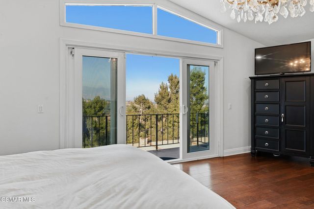 11894 Darby Avenue, Porter Ranch, CA 91326