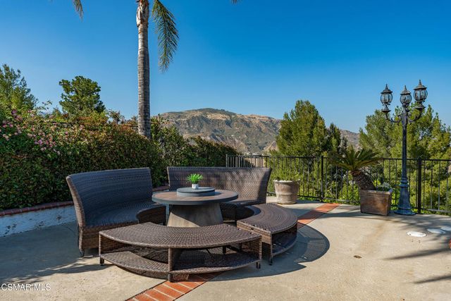 11894 Darby Avenue, Porter Ranch, CA 91326