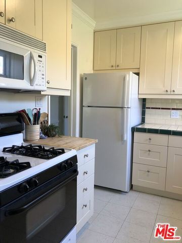 1173 Masselin Avenue, Los Angeles, CA 90019