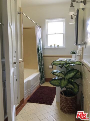 1173 Masselin Avenue, Los Angeles, CA 90019