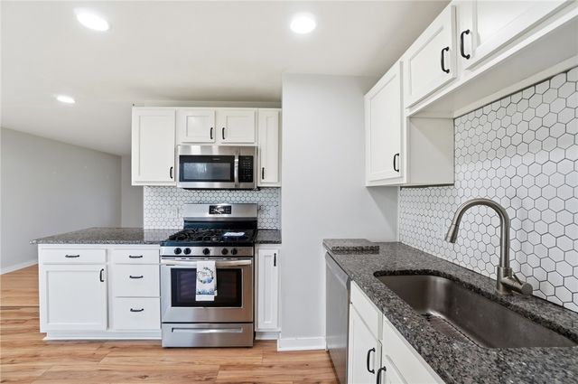 2703 Tihart Way, Beavercreek, OH 45430