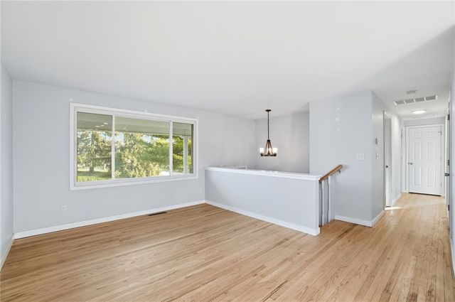 2703 Tihart Way, Beavercreek, OH 45430