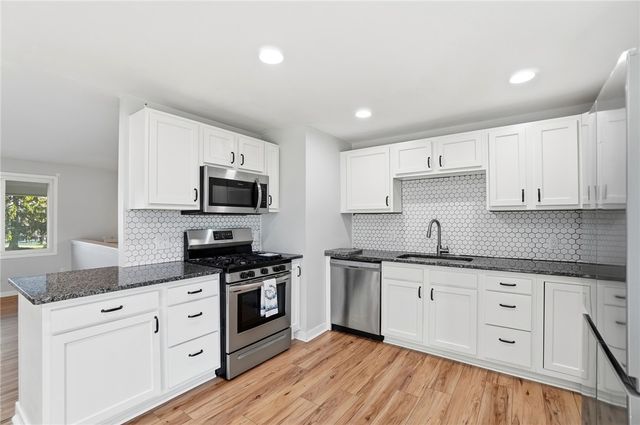 2703 Tihart Way, Beavercreek, OH 45430