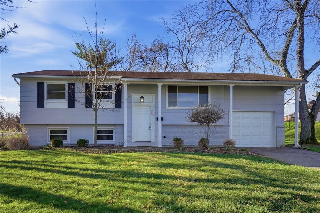 2703 Tihart Way, Beavercreek, OH 45430