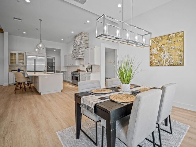 8118 Bridger Ln, Shingle Springs, CA 95682