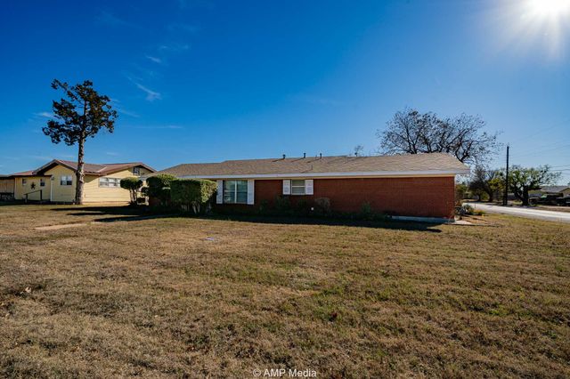1631 20th Street, Anson, TX 79501