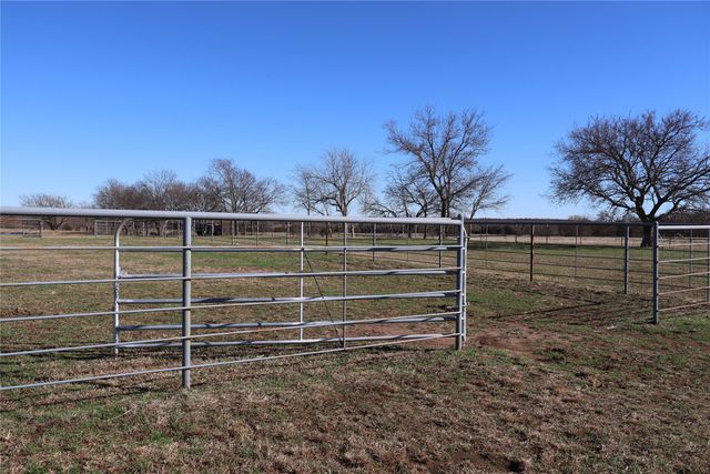 164 JRC Ranch Court, Gainesville, TX 76240