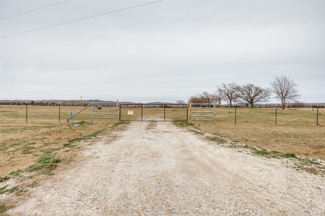 164 JRC Ranch Court, Gainesville, TX 76240