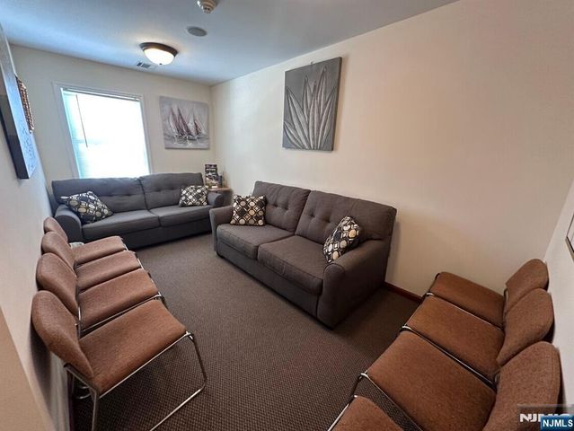 85 Hopper Avenue, Waldwick, NJ 07463