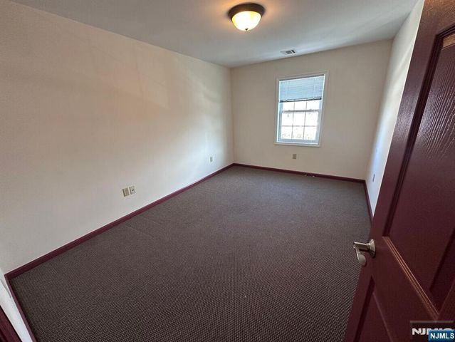 85 Hopper Avenue, Waldwick, NJ 07463