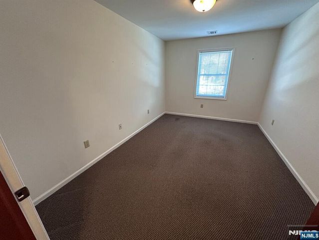 85 Hopper Avenue, Waldwick, NJ 07463