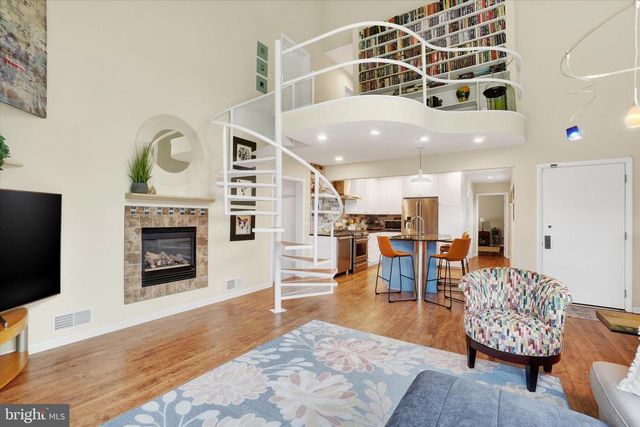 1123 TOWER RD, York, PA 17406