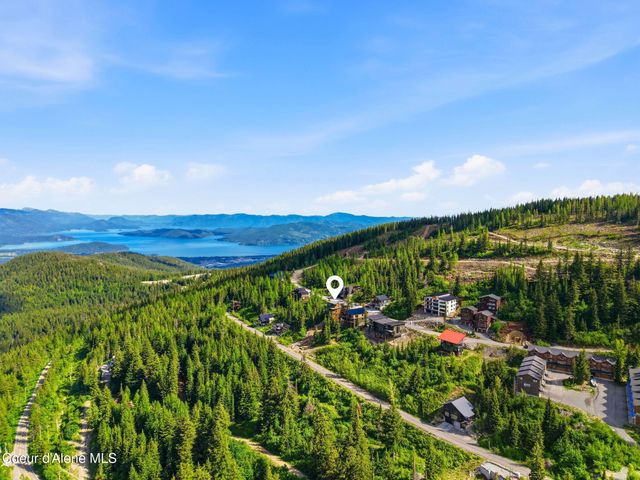 277 Blizzard Drive, Sandpoint, ID 83864