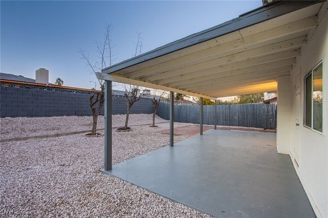 204 Bradshaw Way, Las Vegas, NV 89145