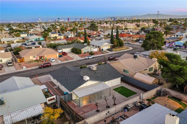 204 Bradshaw Way, Las Vegas, NV 89145