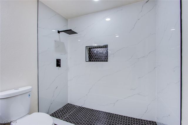 204 Bradshaw Way, Las Vegas, NV 89145