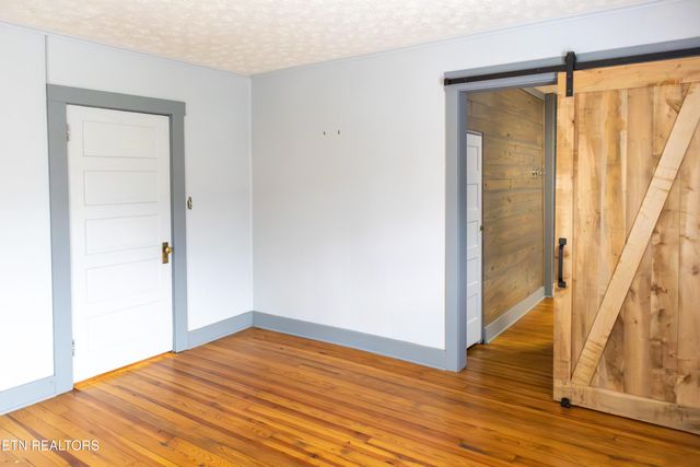 136 Riverview St, Newport, TN 37821