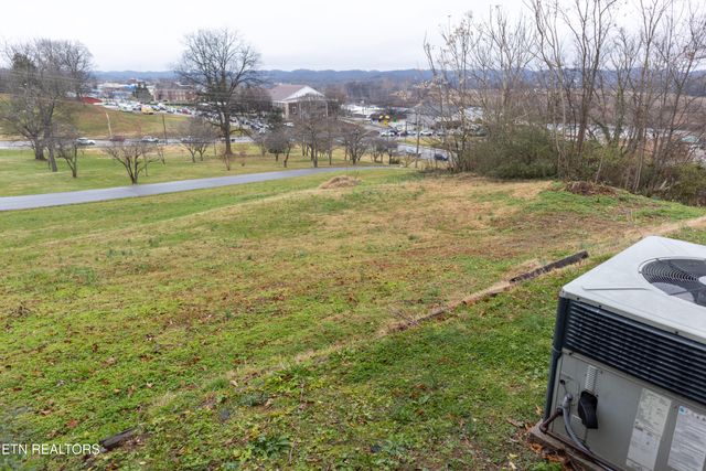 136 Riverview St, Newport, TN 37821