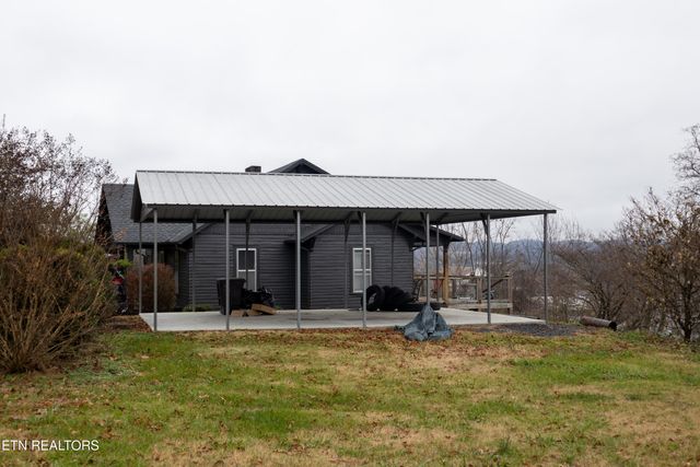 136 Riverview St, Newport, TN 37821