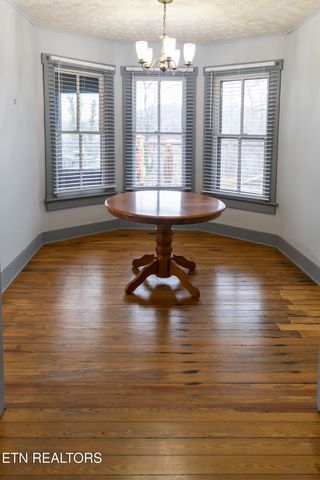 136 Riverview St, Newport, TN 37821