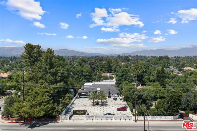 17211 Parthenia Street, Northridge, CA 91325