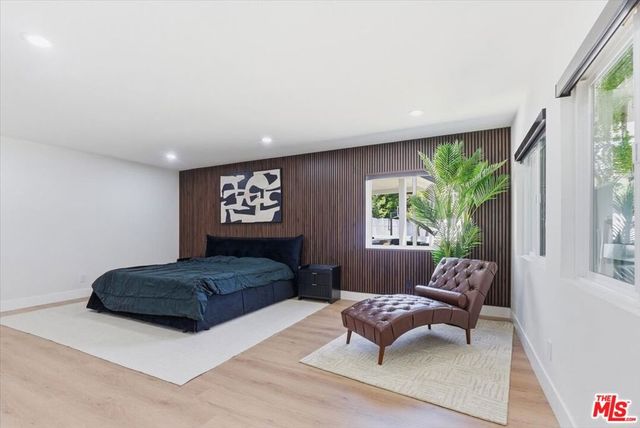 17211 Parthenia Street, Northridge, CA 91325