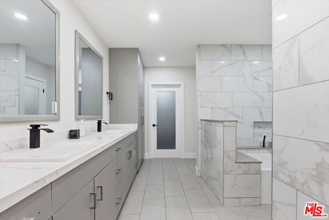 17211 Parthenia Street, Northridge, CA 91325