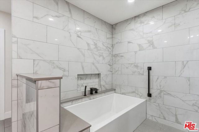 17211 Parthenia Street, Northridge, CA 91325