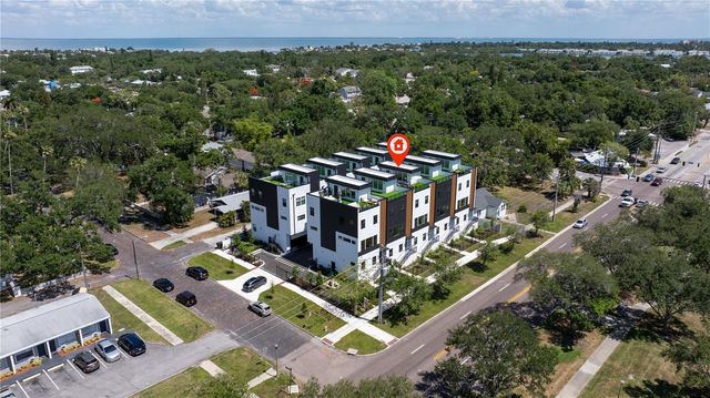 2104 4TH STREET S 3, St Petersburg, FL 33705