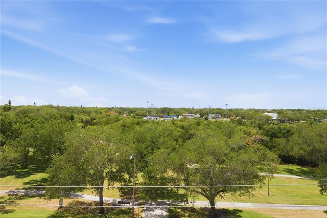 2104 4TH STREET S 3, St Petersburg, FL 33705