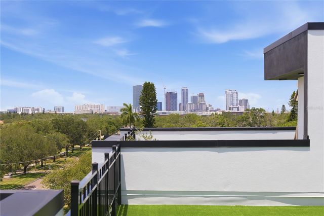 2104 4TH STREET S 3, St Petersburg, FL 33705