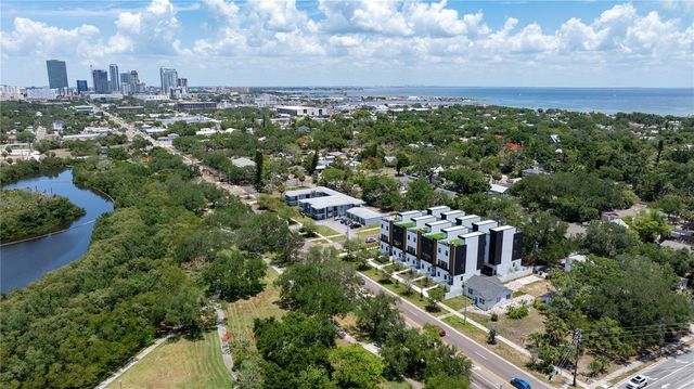 2104 4TH STREET S 3, St Petersburg, FL 33705