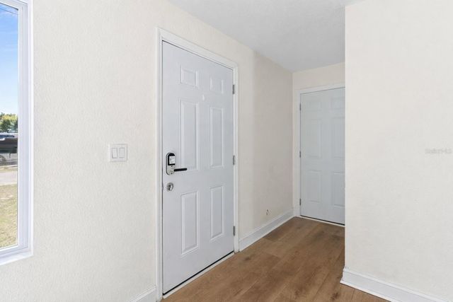 317 COURTLAND STREET, Auburndale, FL 33823