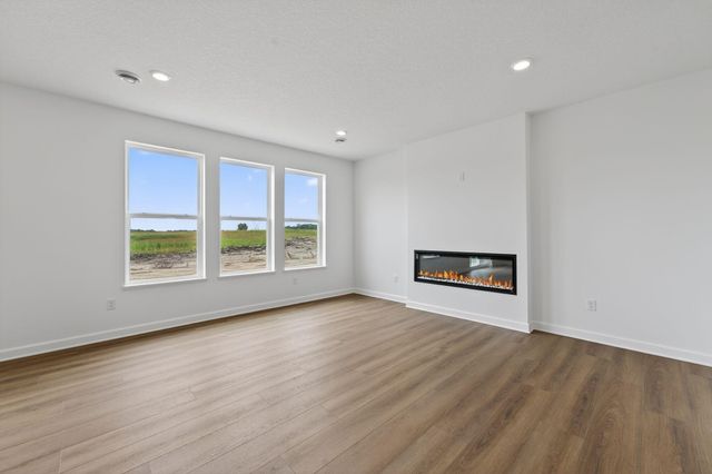 7676 Lotus Lane, Lino Lakes, MN 55014