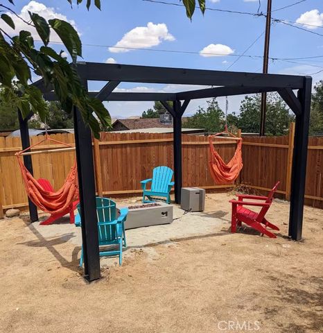 60206 Latham, Joshua Tree, CA 92252