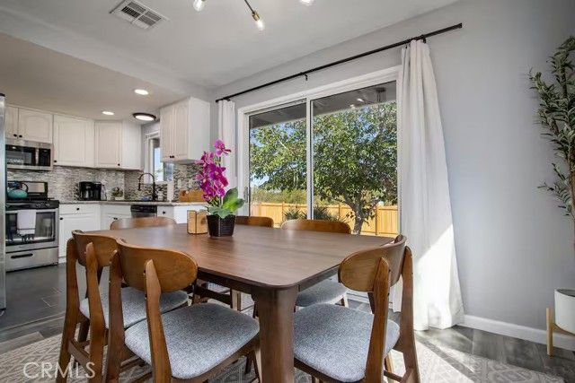 60206 Latham, Joshua Tree, CA 92252