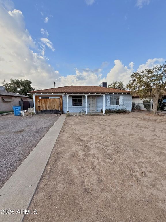2001 W WHITTON Avenue, Phoenix, AZ 85015 — exterior