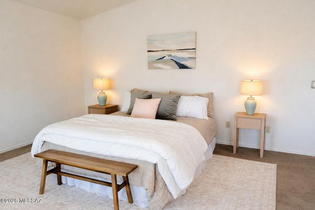 780 S Shadow Tree Place, Tucson, AZ 85748