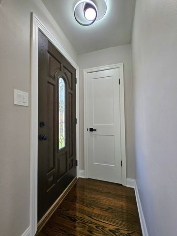 8244 S Troy Street, Chicago, IL 60652